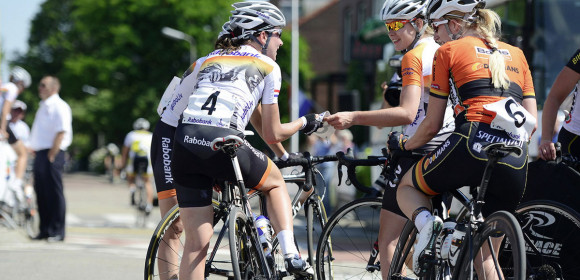 Annemiek-van-Vleuten(LV)-Anna-vd-Breggen(LA)-header